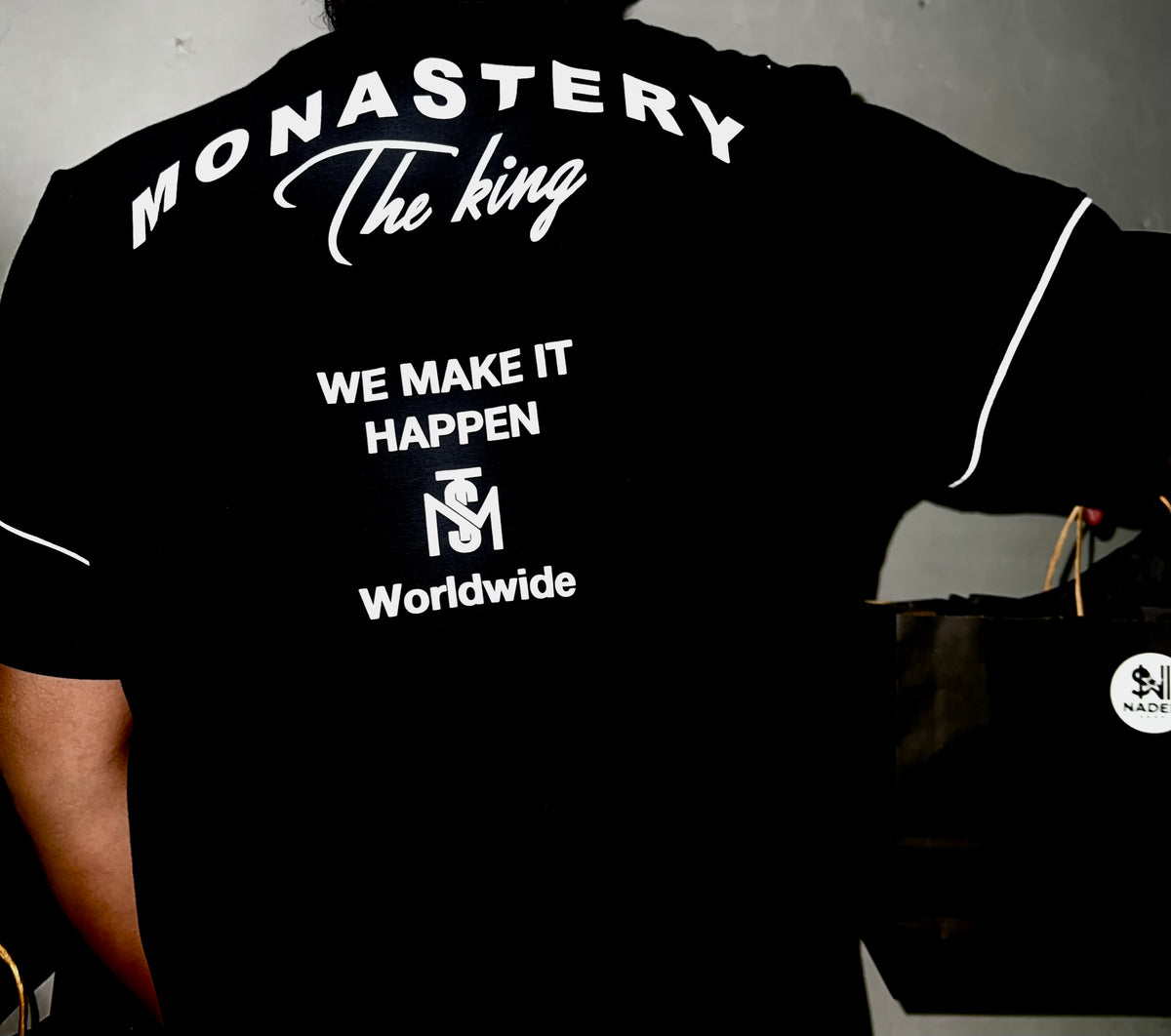 Playera Monastery Nox The King Negra Talla M - Agotada en tienda oficial - Full Box