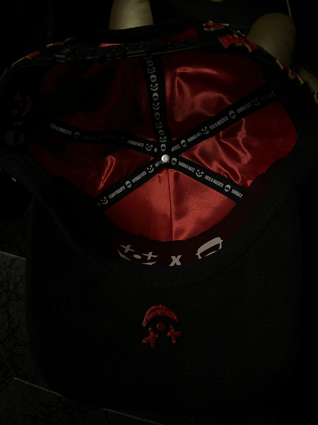 Barbas Hats Rom Gorra Y Tarjeta De Autenticidad
